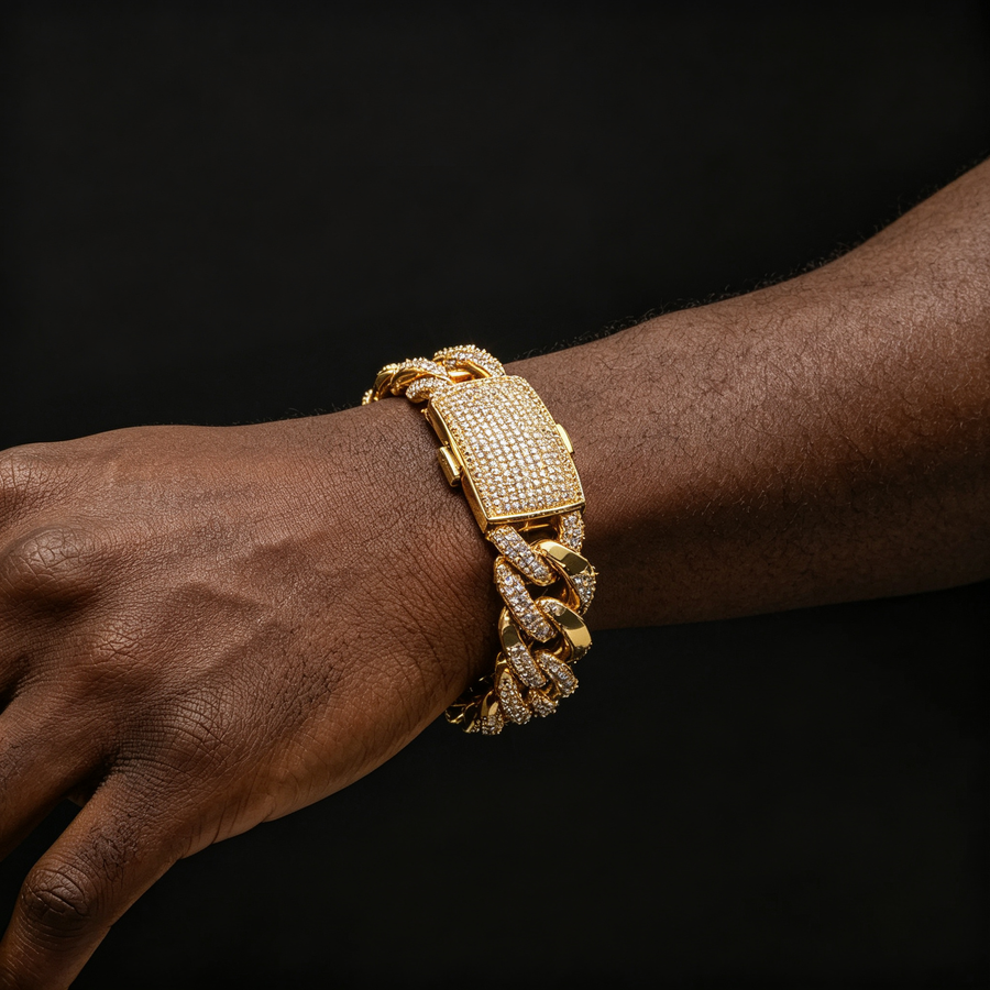 Top Female Rapper Rose VVSICY — Iced Out Hip Hop Jewelry & Watches